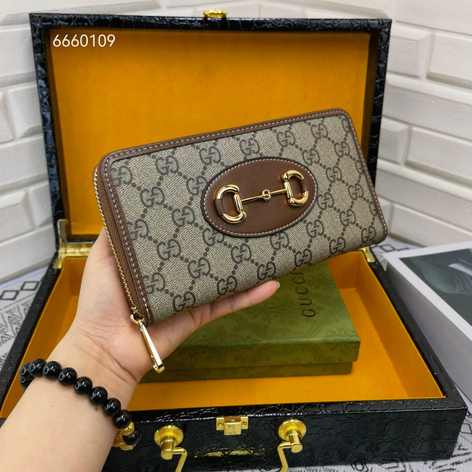 wallet