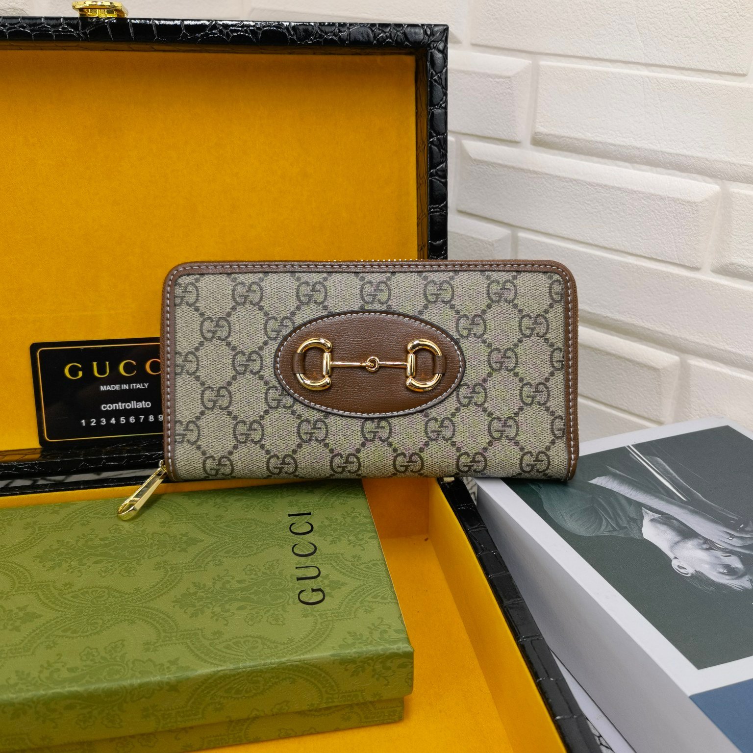 wallet