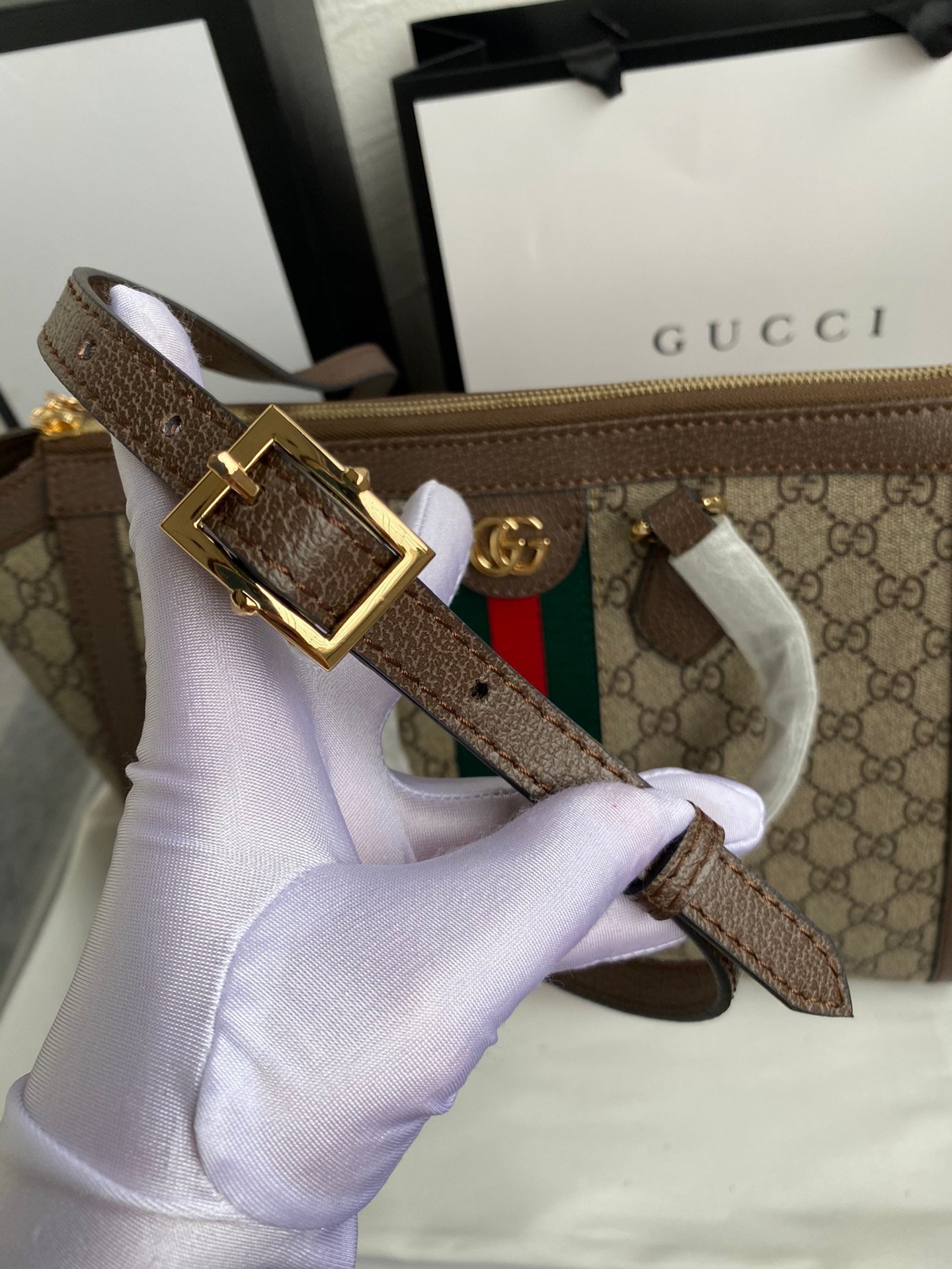GUCCI