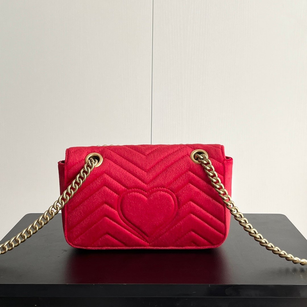 GUCCI