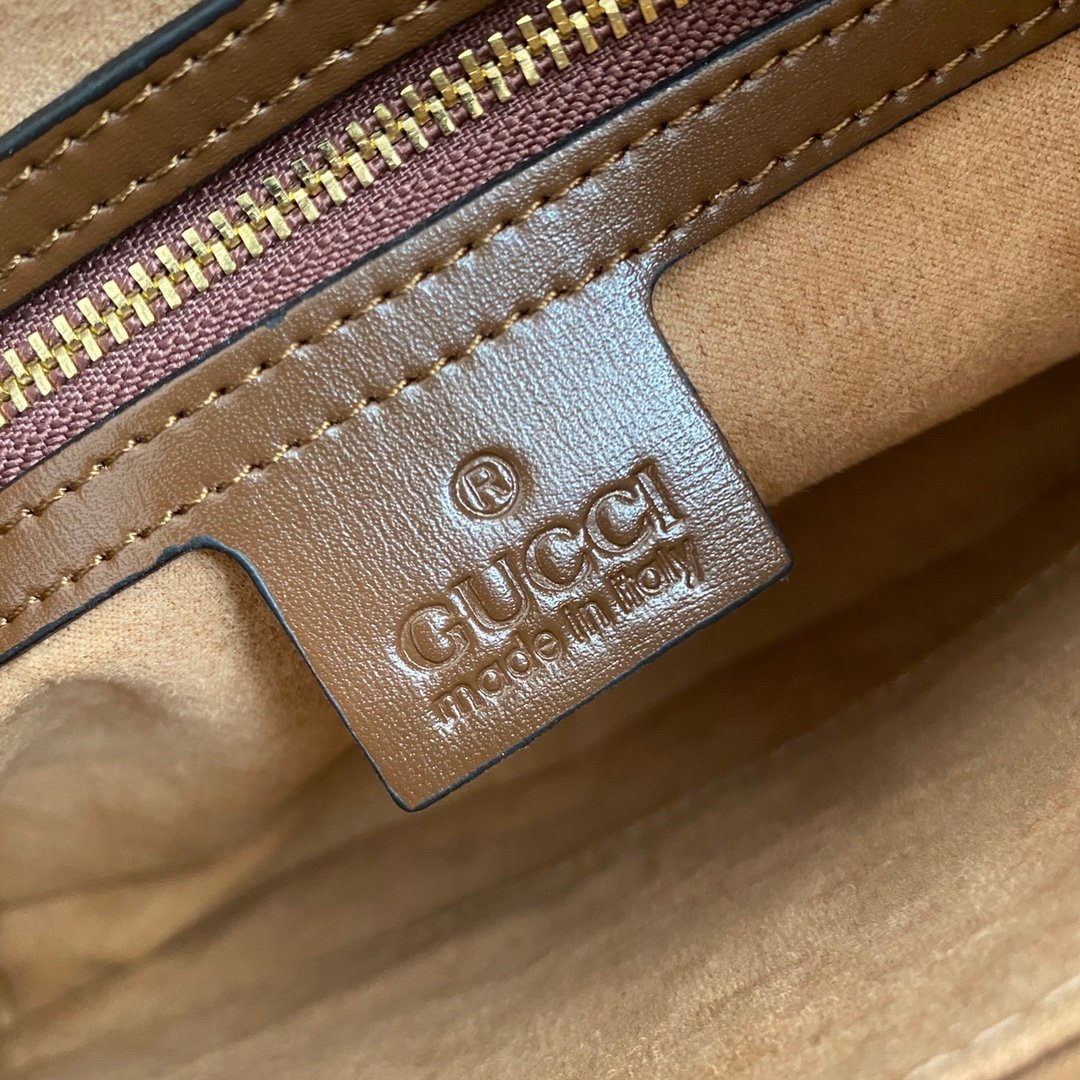 GUCCI