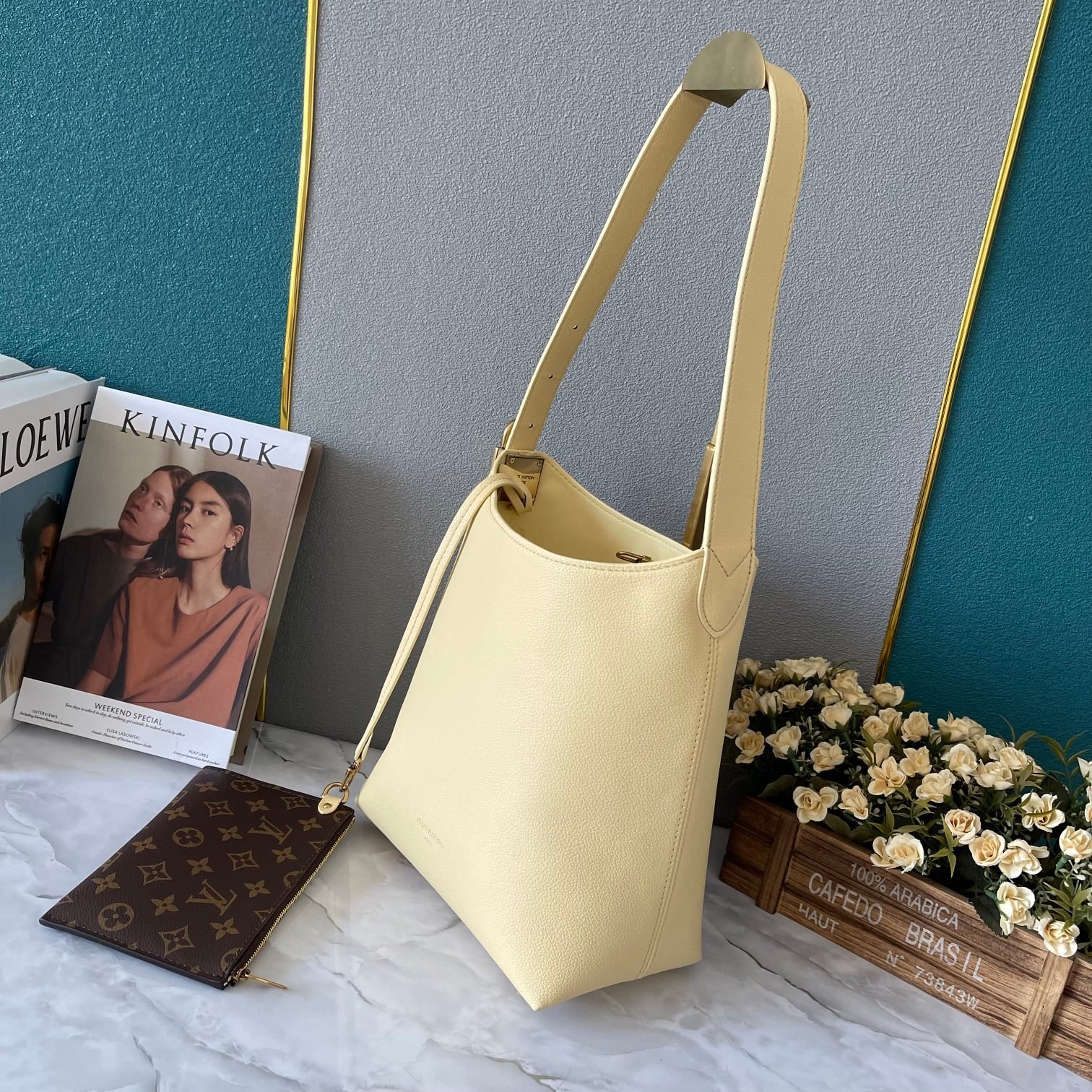 LOUIS VUITTON