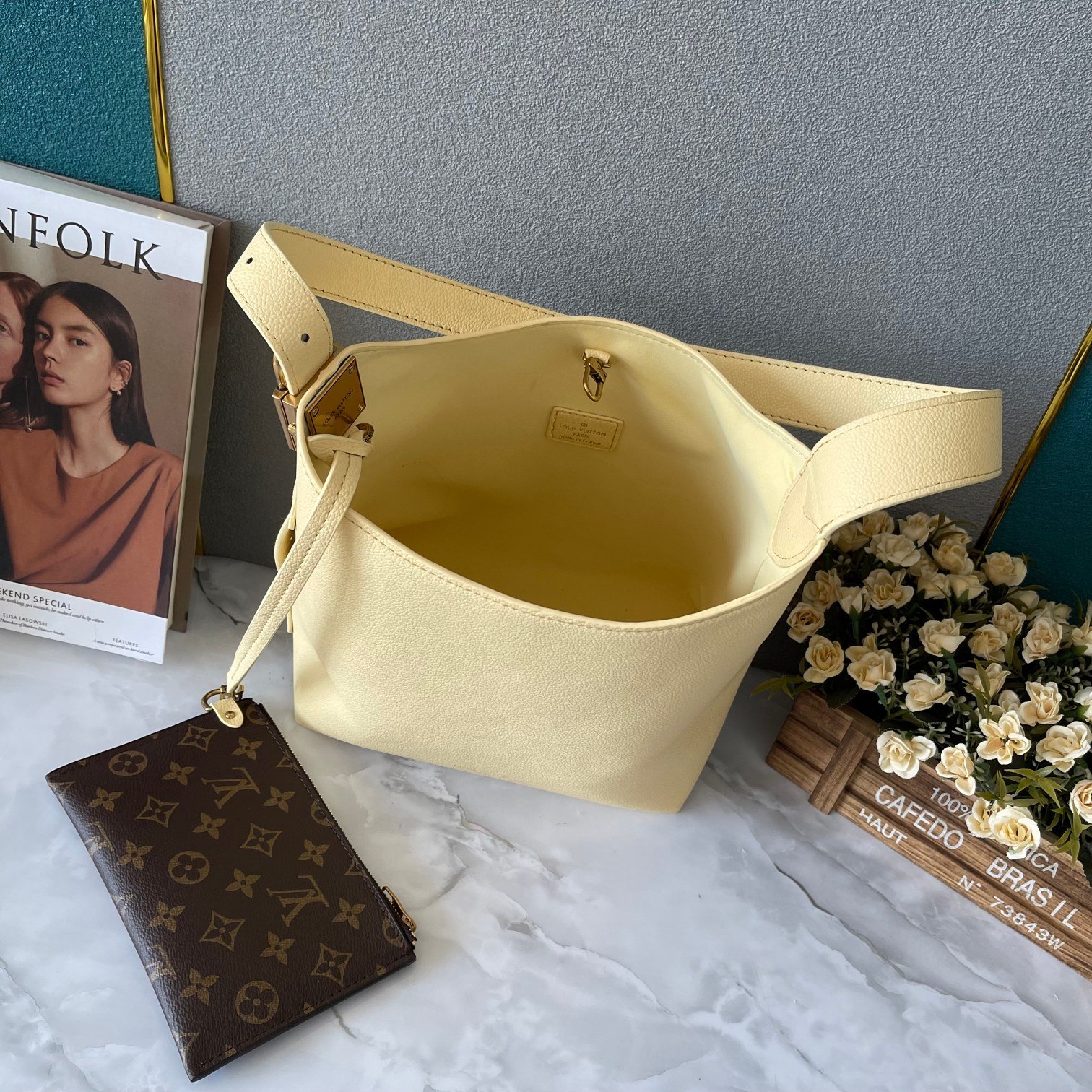 LOUIS VUITTON