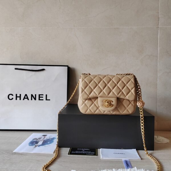 CHANEL