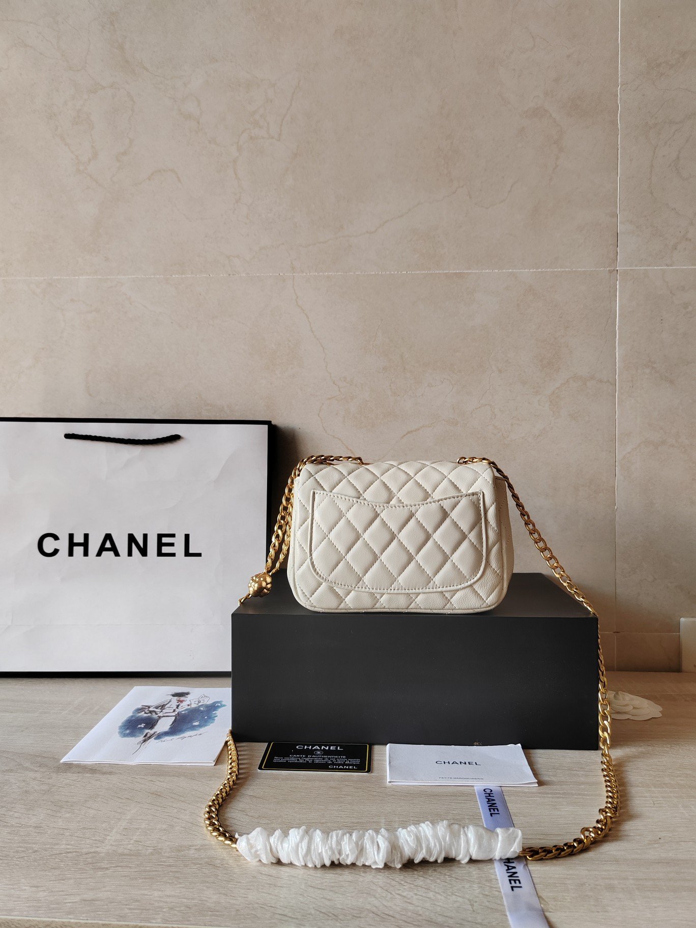 CHANEL