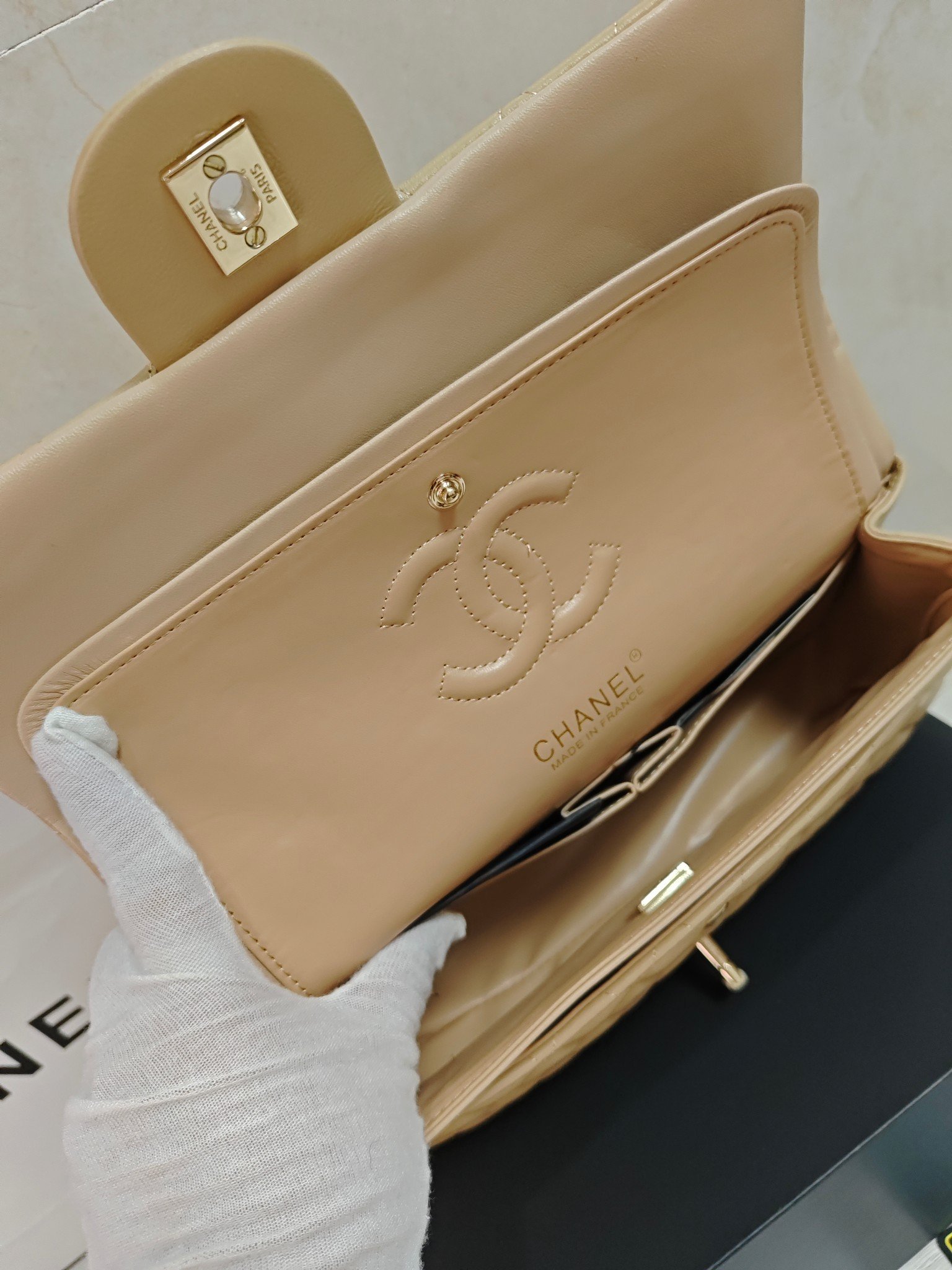 CHANEL