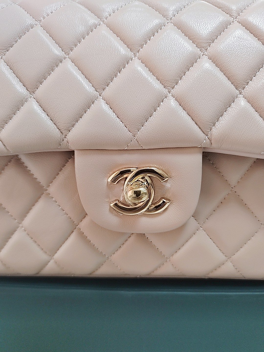 CHANEL