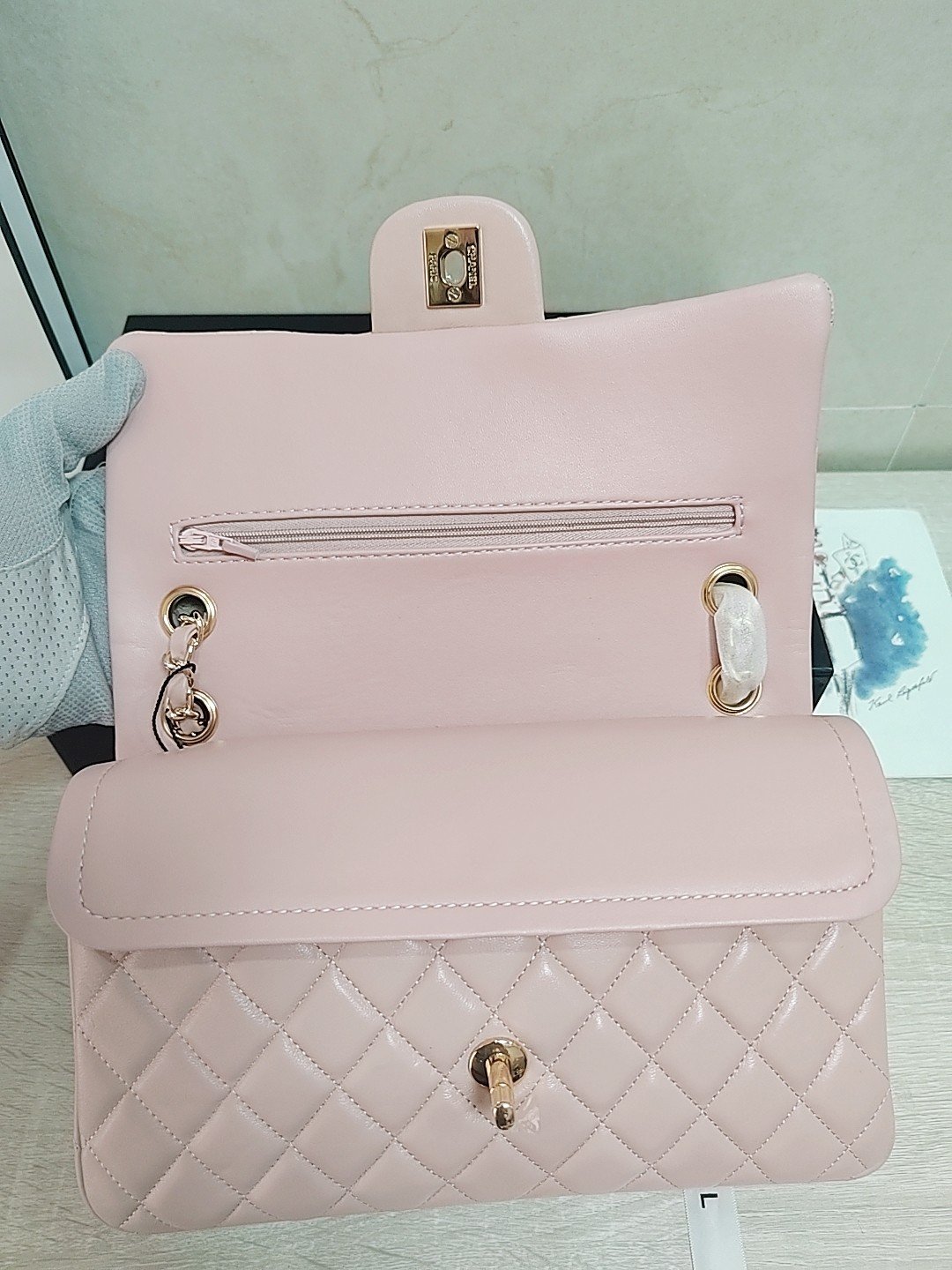 CHANEL