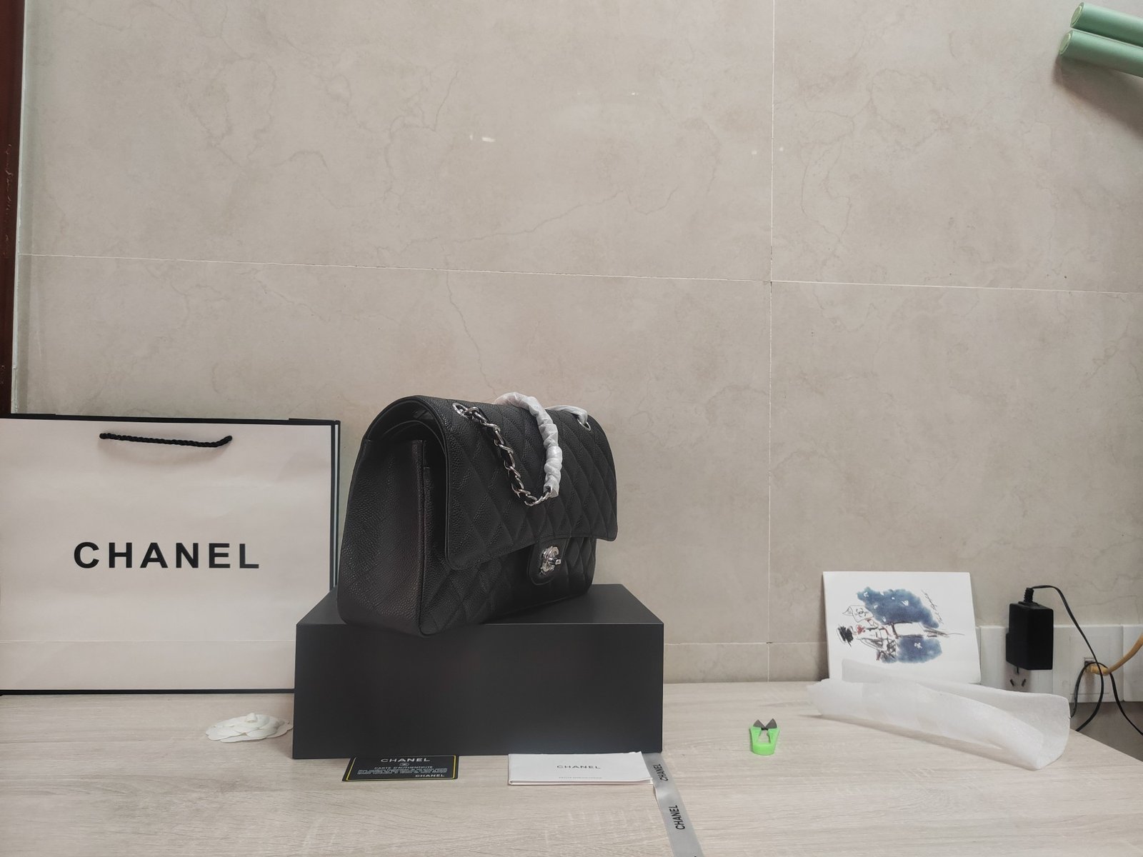 CHANEL Size: 30*19*10cm.