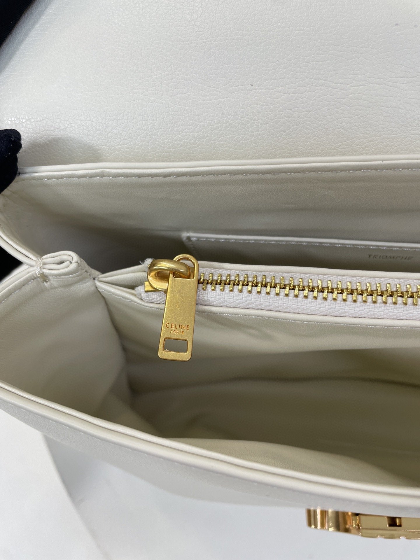 CELINE