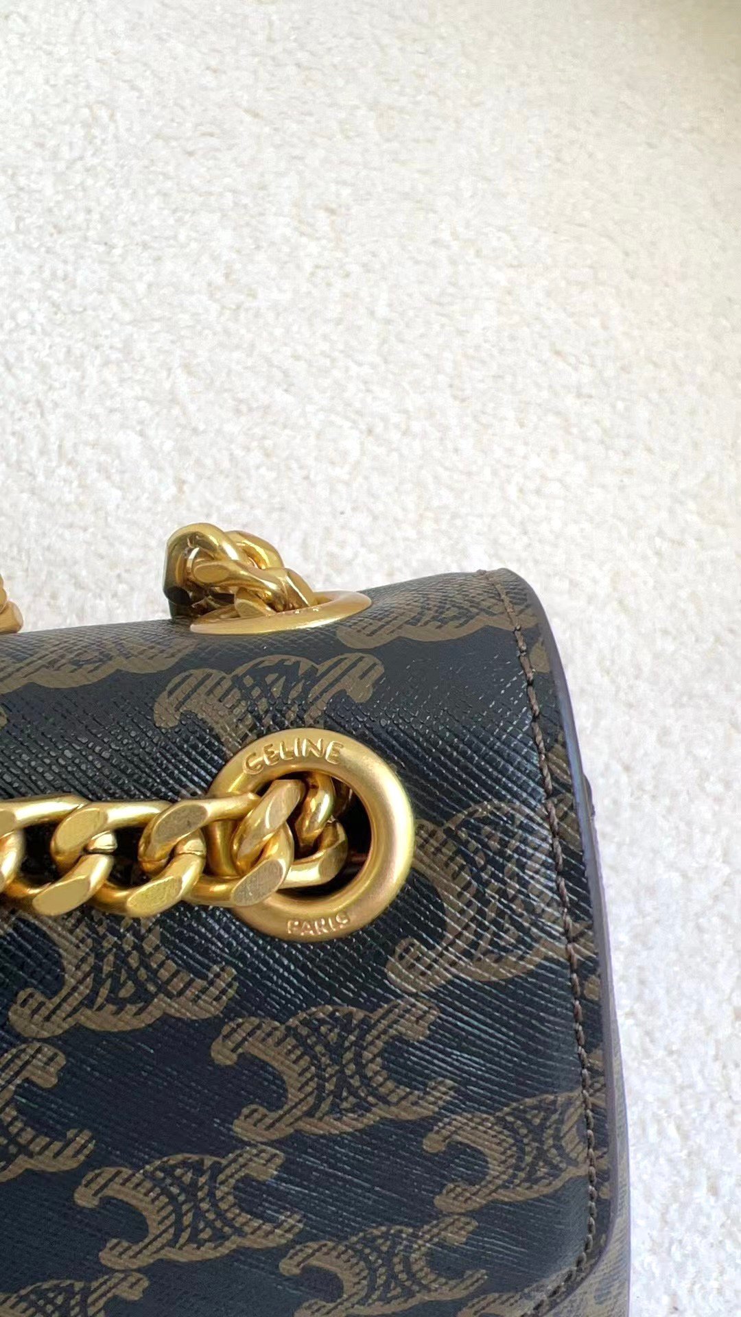 CELINE