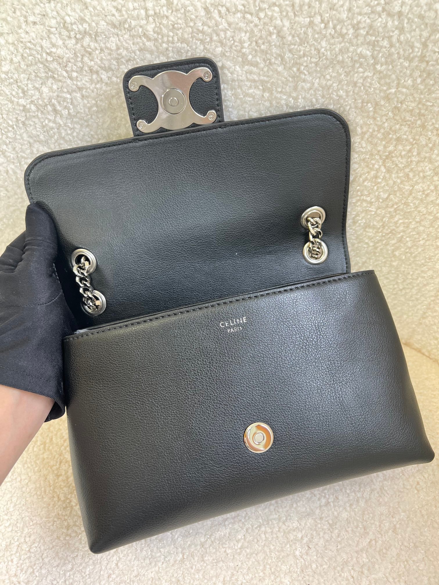 CELINE