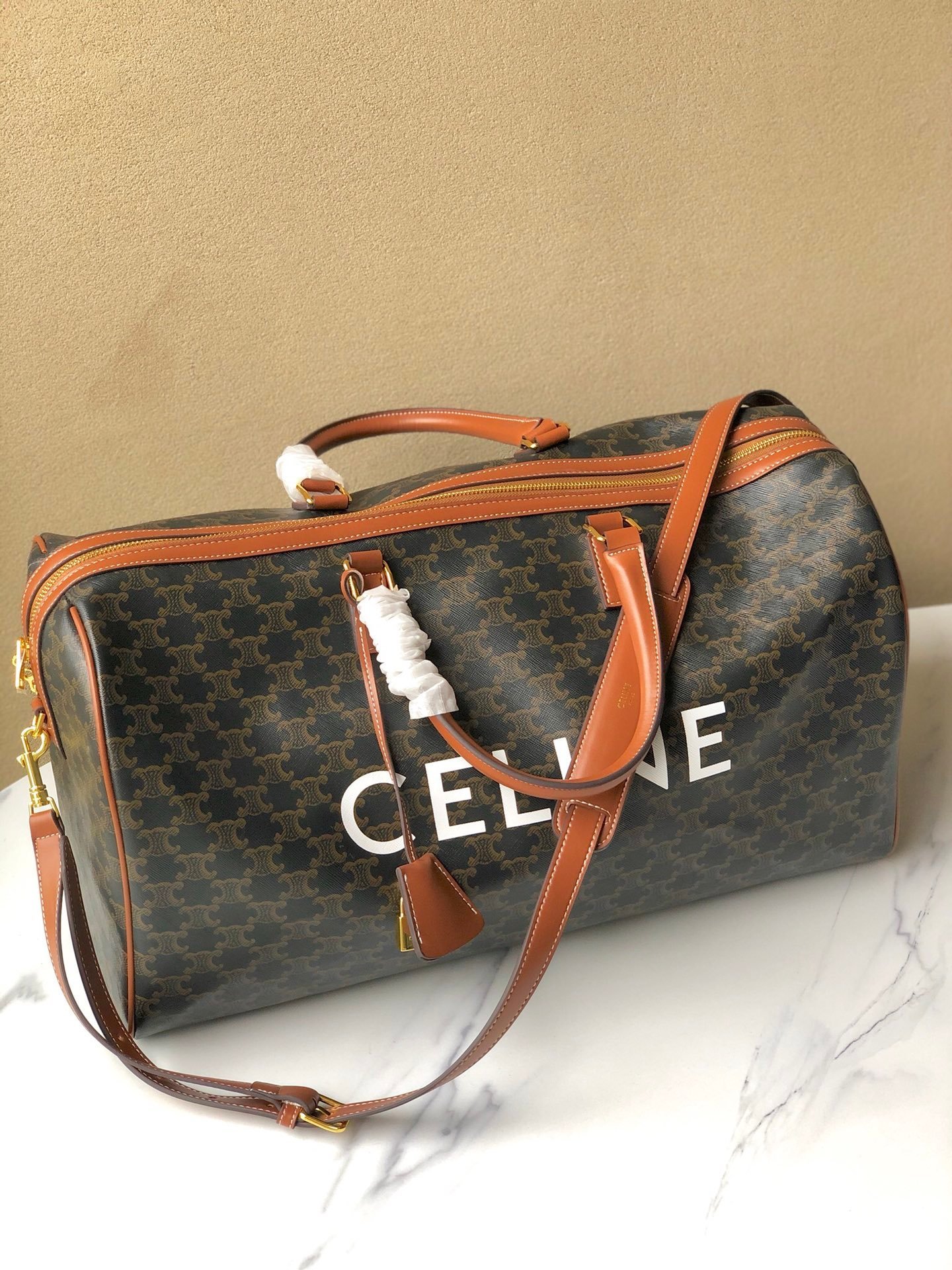 CELINE