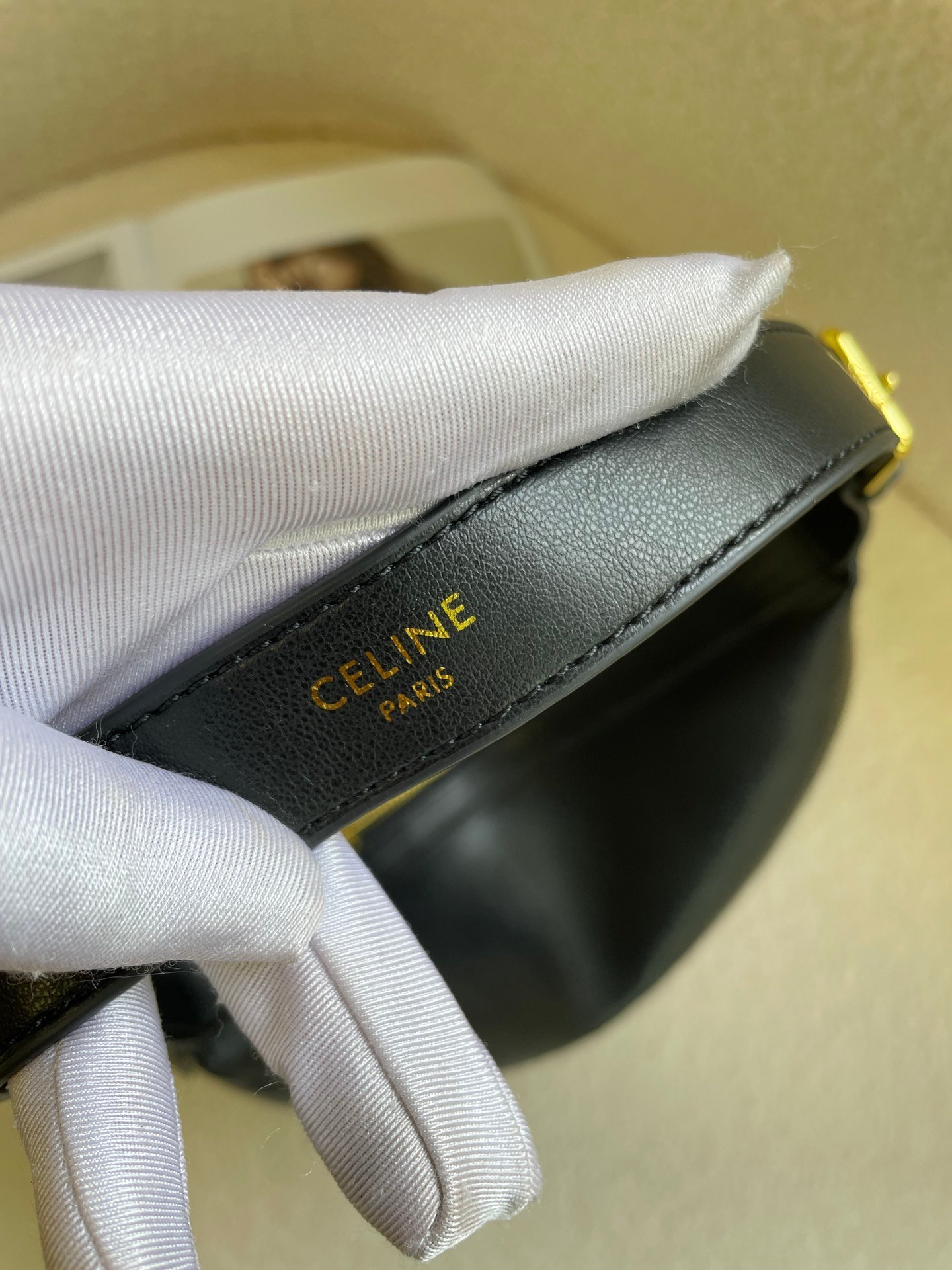CELINE