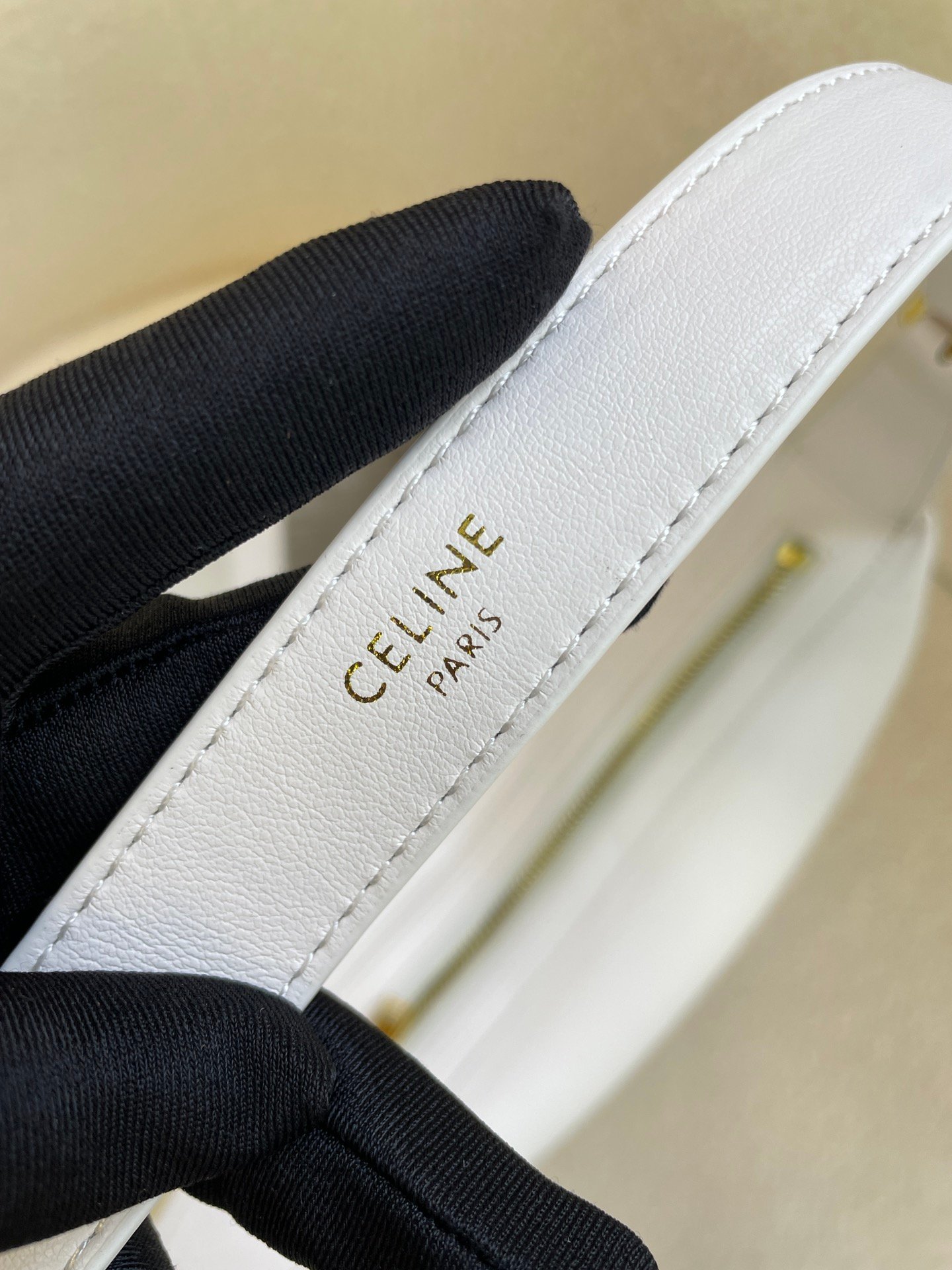 CELINE