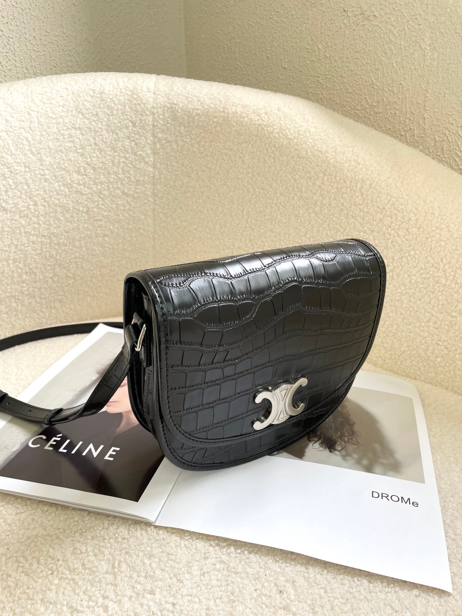 CELINE