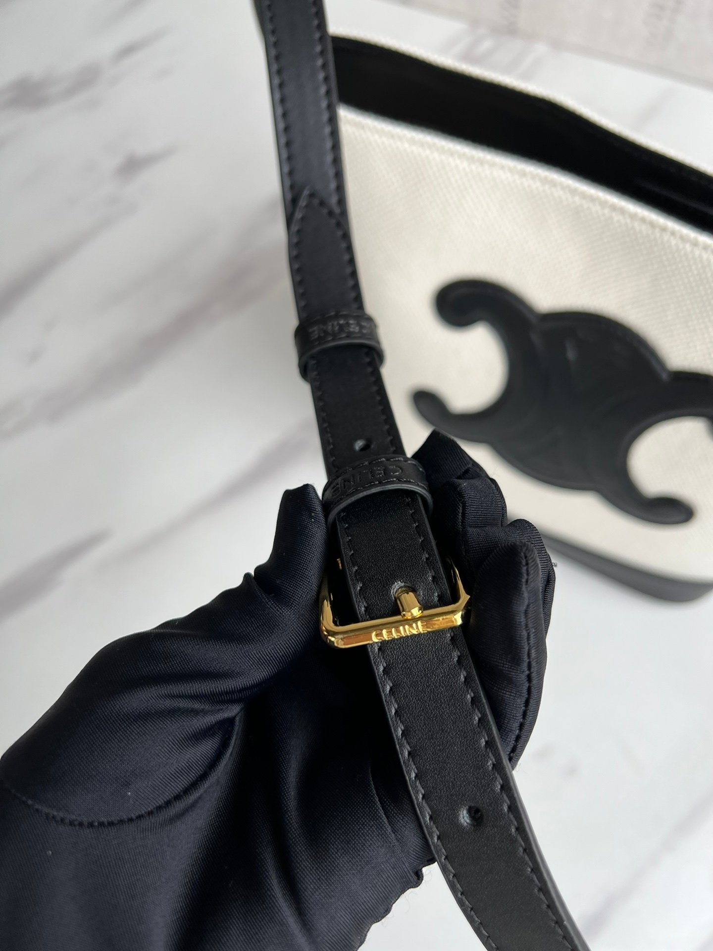 CELINE
