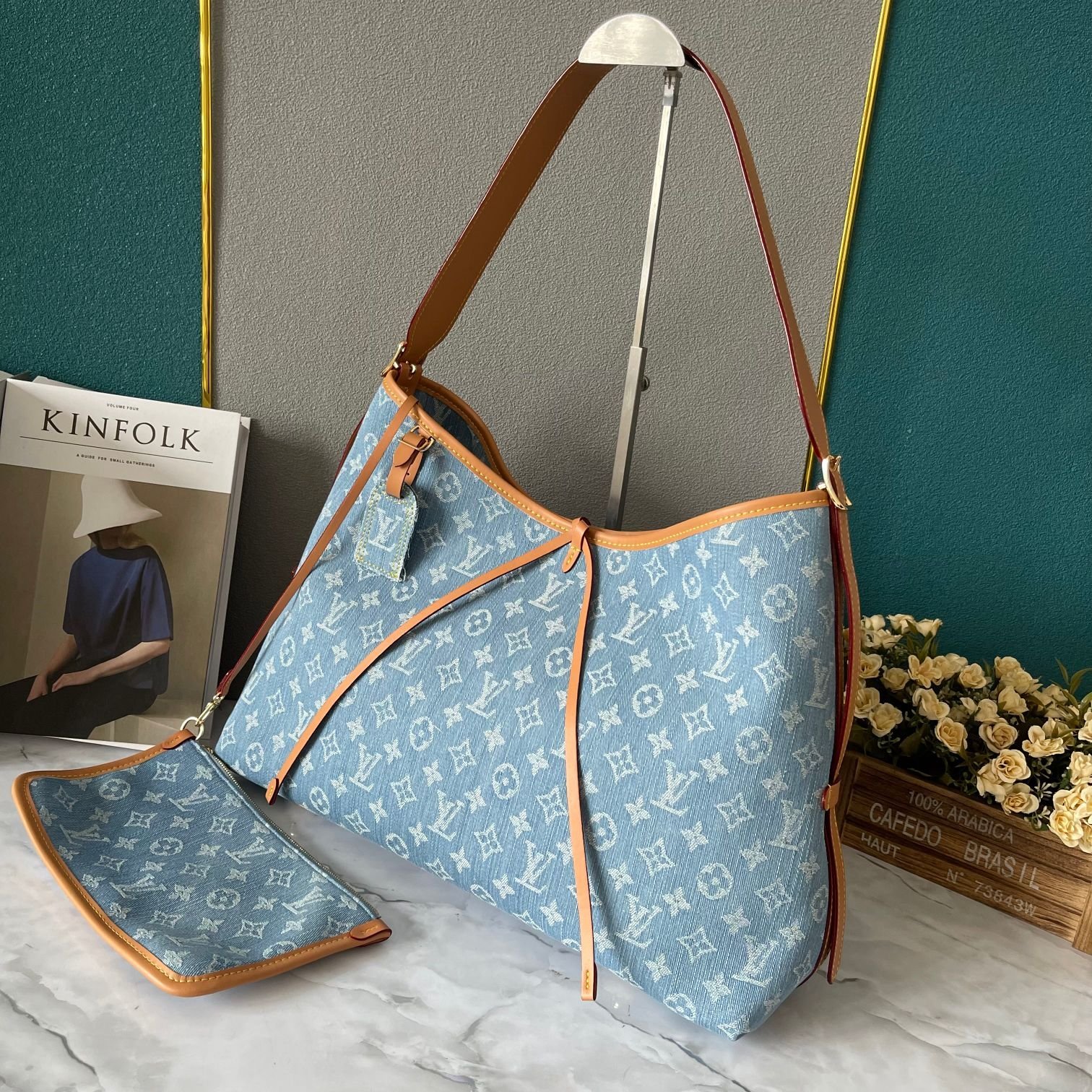 LOUIS VUITTON