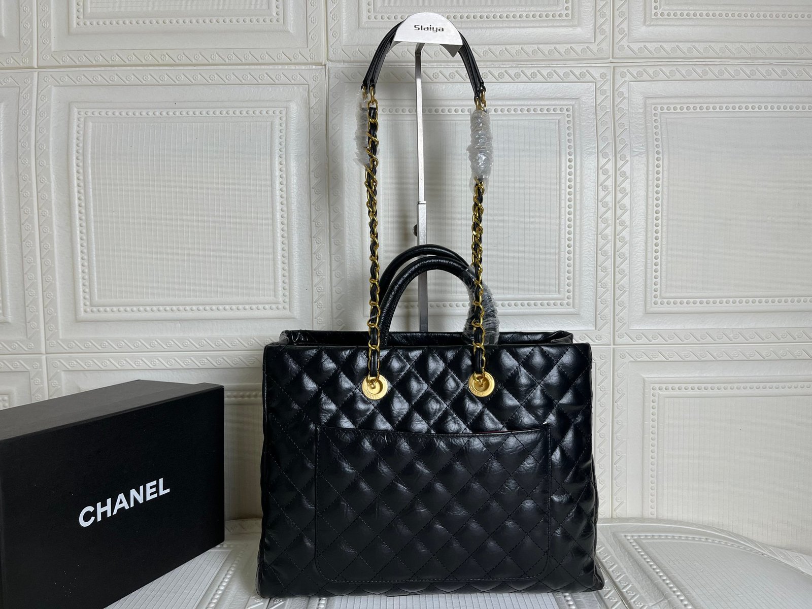 CHANEL