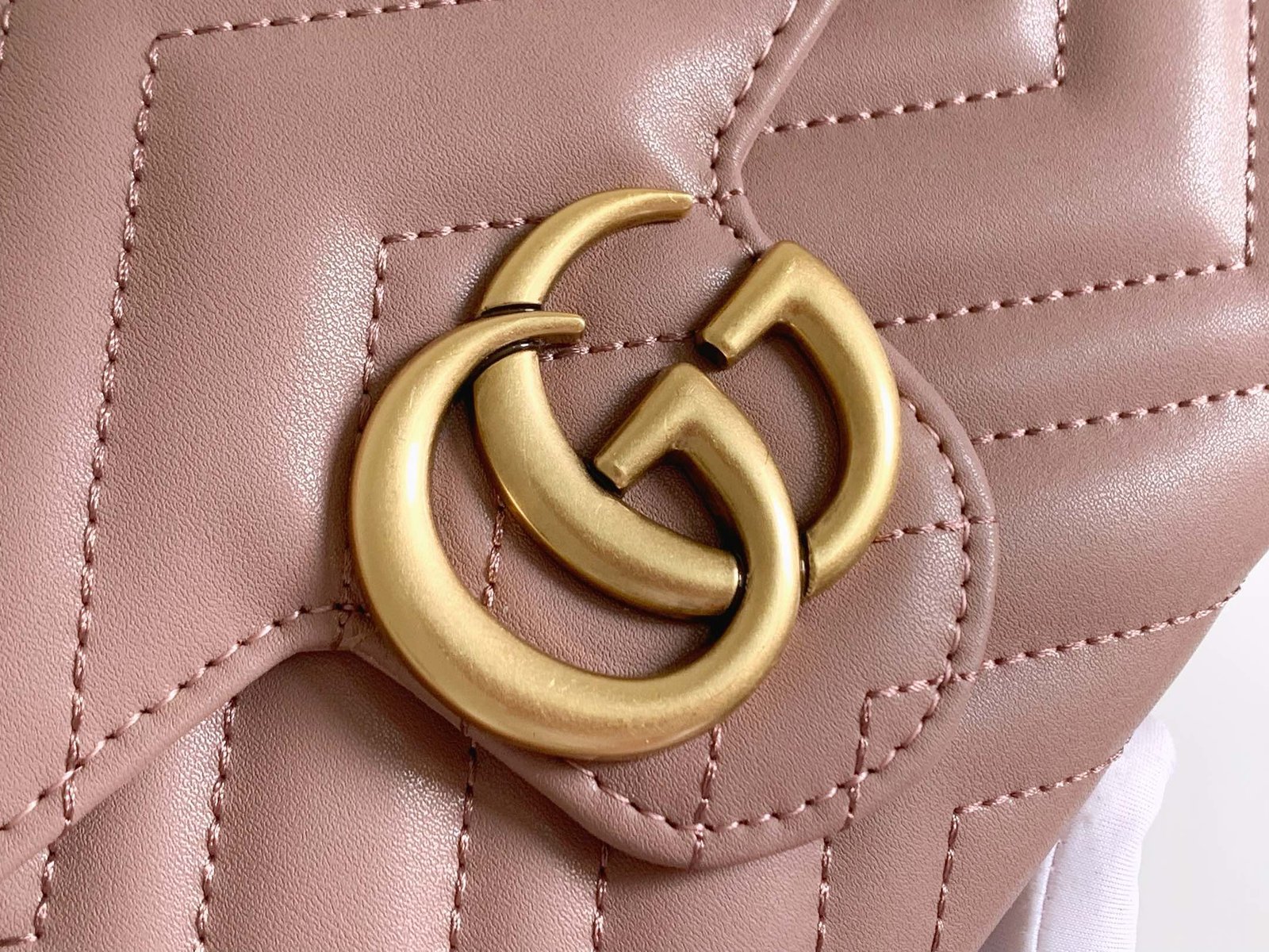 GUCCI