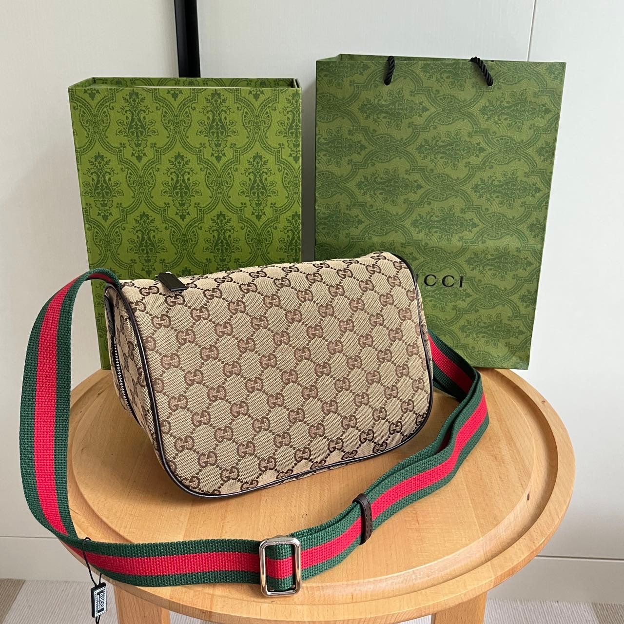 GUCCI