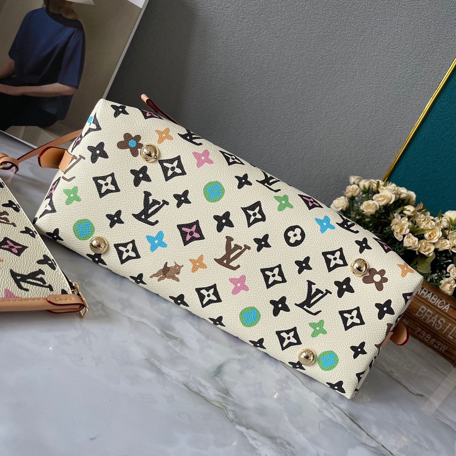 LOUIS VUITTON