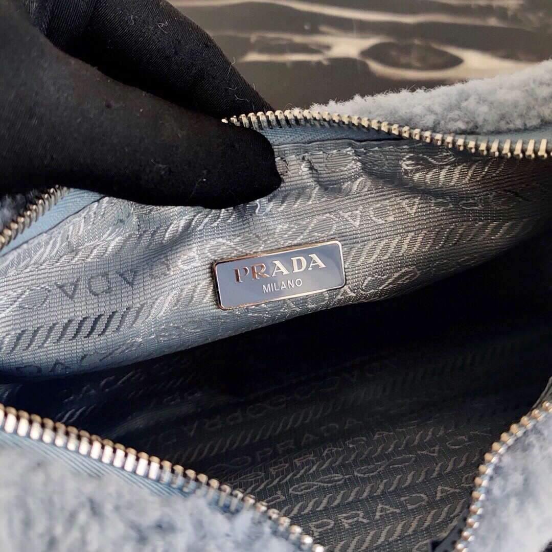 Replica Prada 1NE515 Re Edition 2000 Shearling Mini Bag Blue