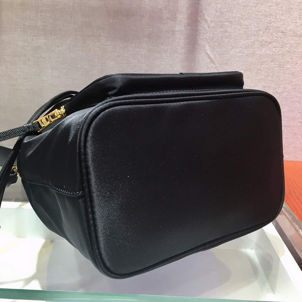 Replica Prada 1BH097 Bucket Jacquard Logo Convertible Medium black