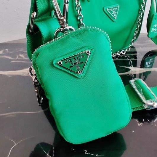 Replica Prada 1BH204 Prada Re-Edition 2005 Nylon Bag Green