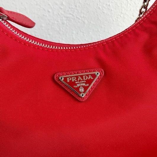 Replica Prada 1BH204 Prada Re-Edition 2005 Nylon Bag Red