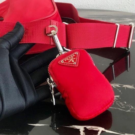 Replica Prada 1BH204 Prada Re-Edition 2005 Nylon Bag Red
