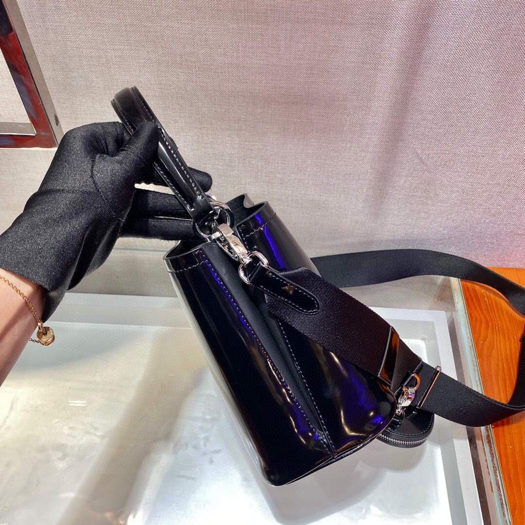 Replica Prada Panier ostrich leather 1BA319 Bag Black