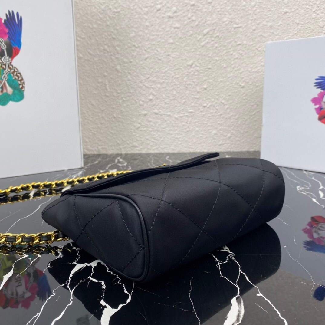 Replica Prada Nylon Vintage Chain rhombus stray Bag 1BD619 Black