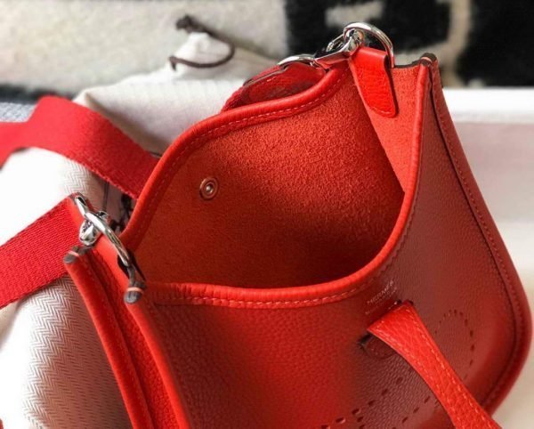 Replica Hermes Evelyne Bag Hermes Mini Crossbody Bag 20410 Silver Buckle Red