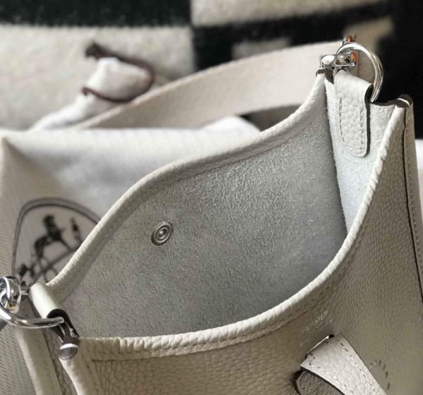 Replica Hermes Evelyne Bag Hermes Mini Crossbody Bag 20402 Silver Buckle Light Gray