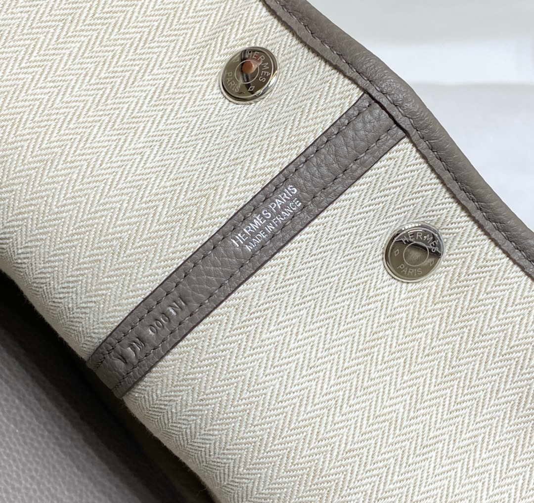 Replica Hermes Light Dark Clemence Garden Party 30cm Bag H239046