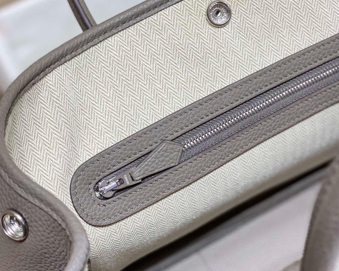 Replica Hermes Light Dark Clemence Garden Party 30cm Bag H239046