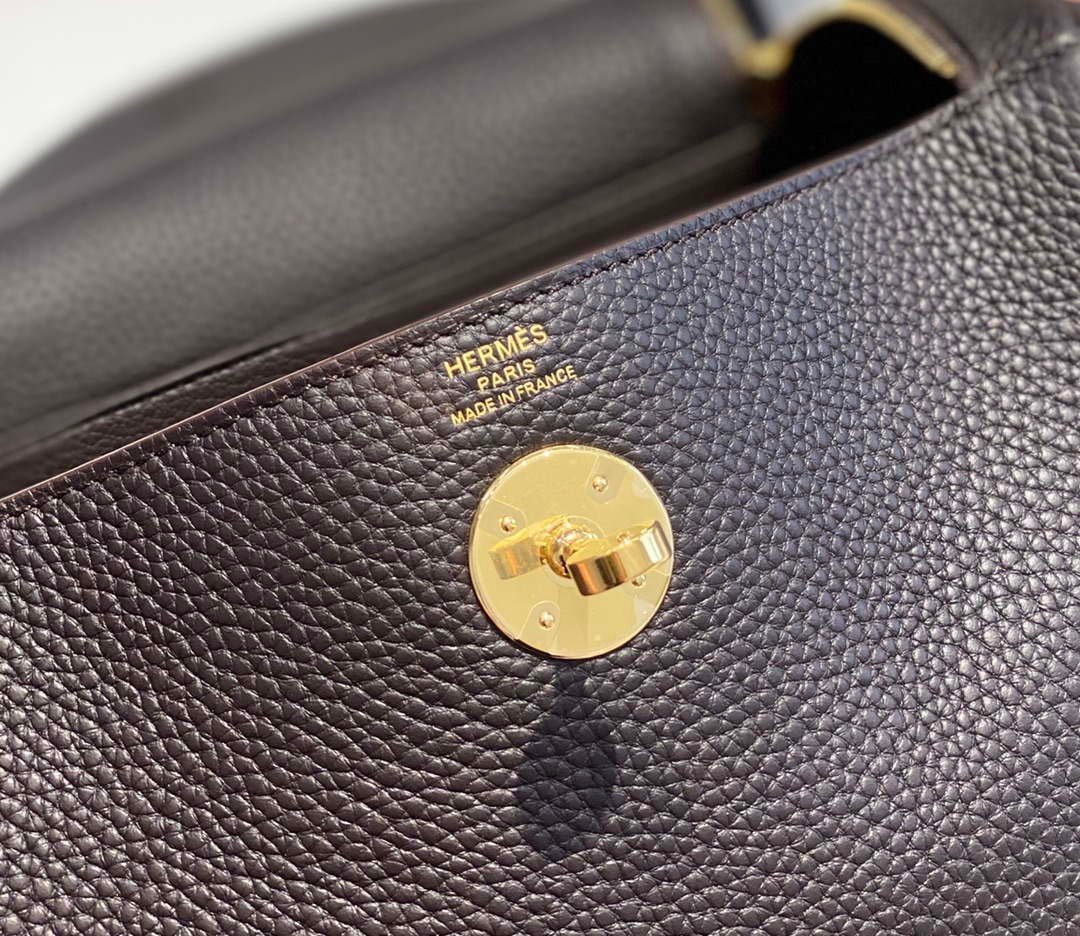 Replica Hermes H073428 Lindy Bag 26 30 H231952