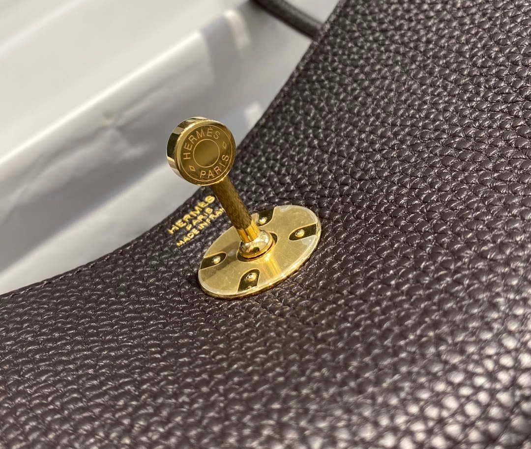 Replica Hermes H073428 Lindy Bag 26 30 H231952