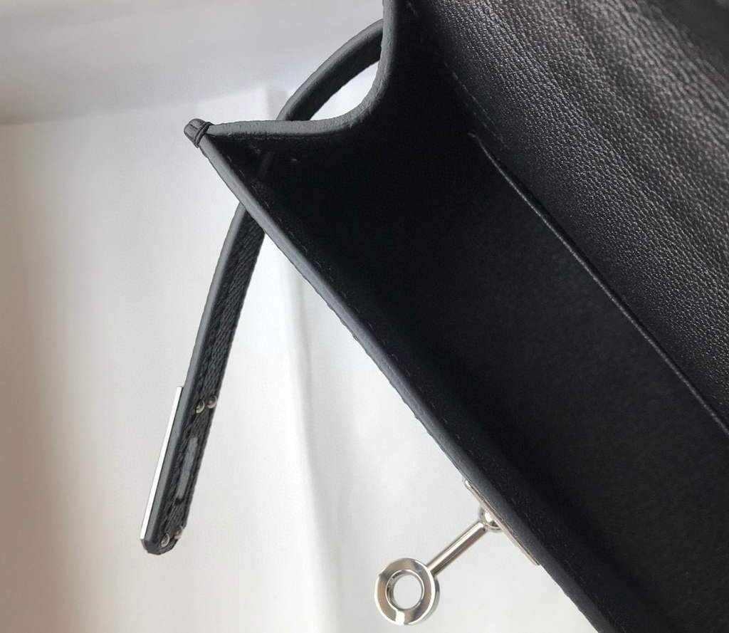 Replica Hermes Kelly Bag Hermes 19CM Epsom Shoulder Mini Bag Black Silver buckle 20456