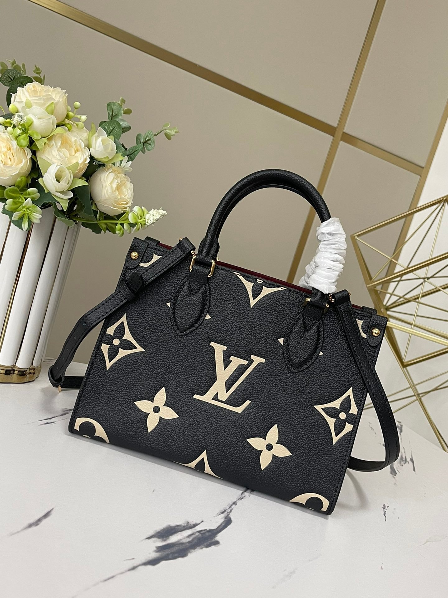 LOUIS VUITTON M45659