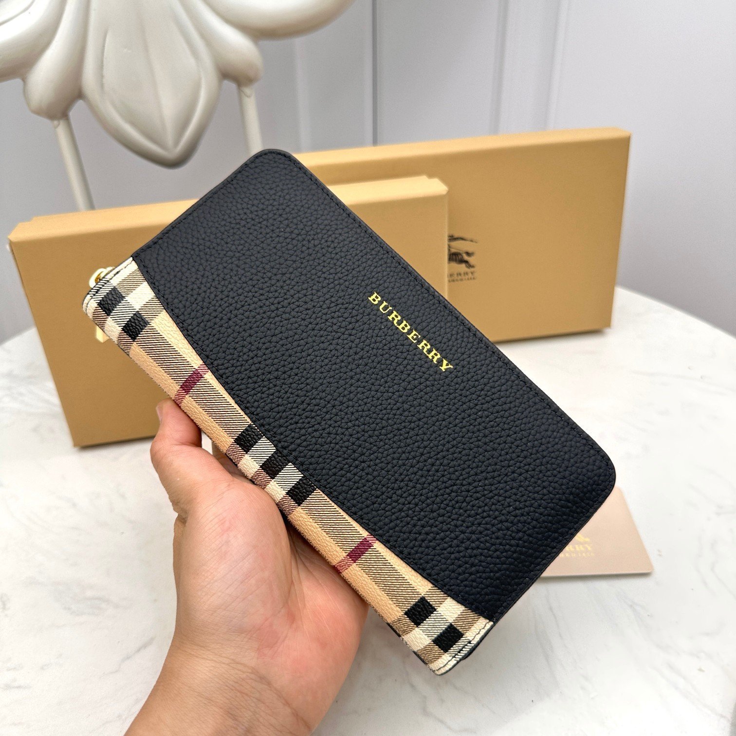 wallet