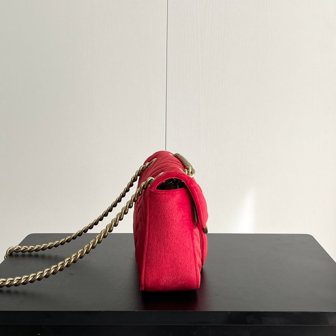 GUCCI