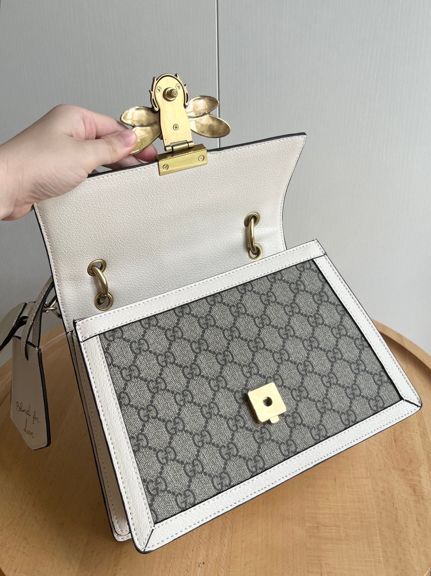 GUCCI