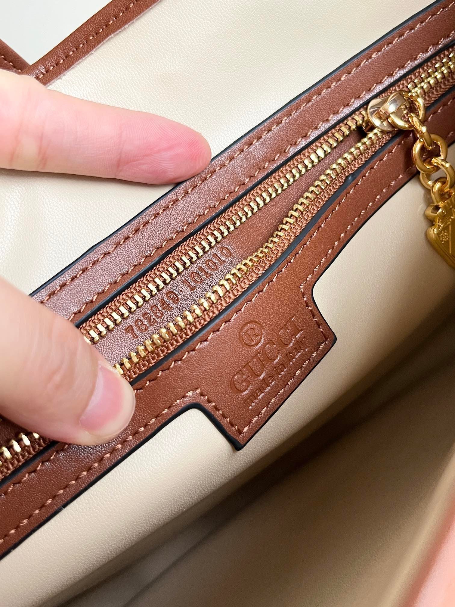 GUCCI